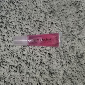 Lychee & Acai Burst conditioning lip oil sold!!